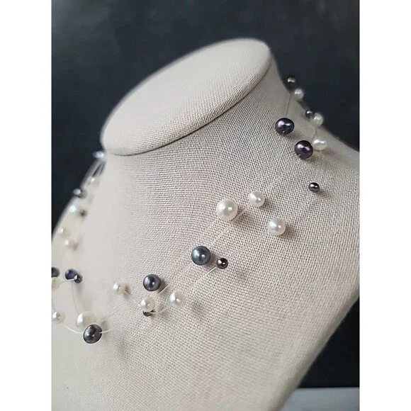 JCM 14KT Yellow Gold Clasp Three Strand Pearl Illusion Necklace Vintage - Picture 5 of 10